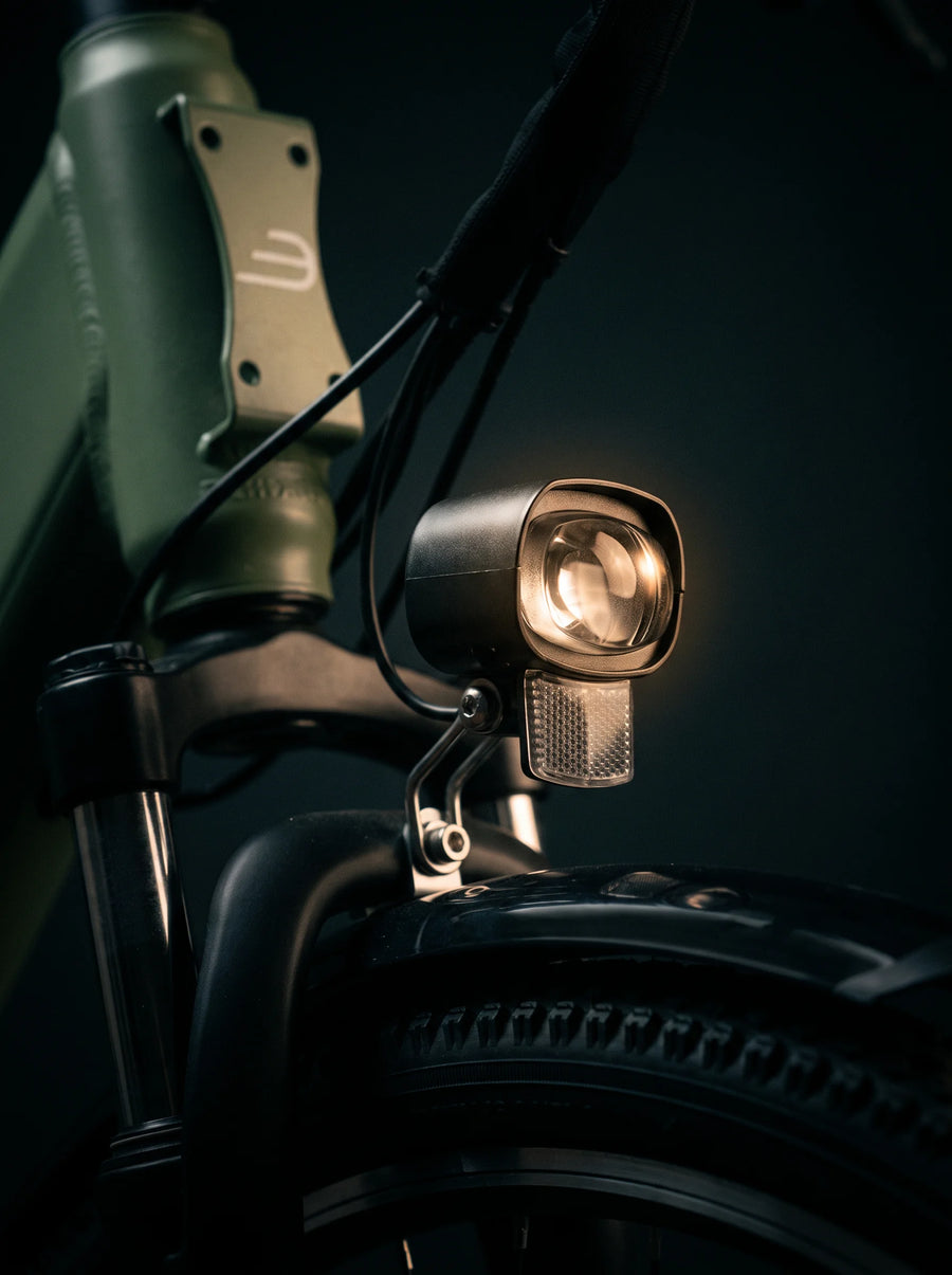 Lumières intégrées et klaxon électrique